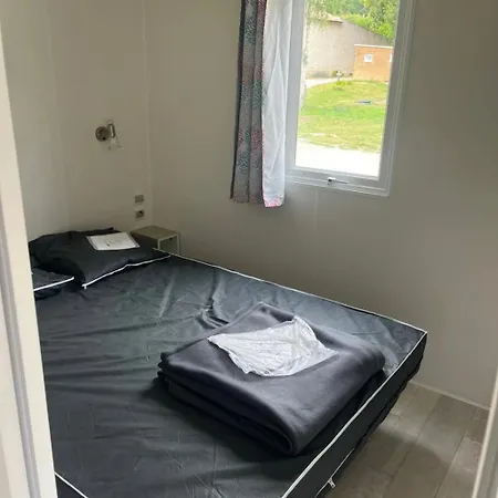 3 Etoiles - Piscine - Ccbfa0c Kamp alanı 3*