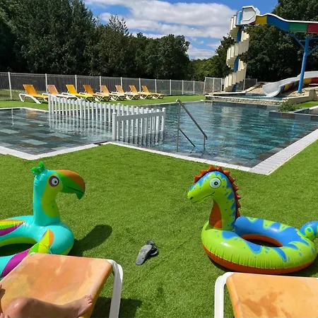 Camping 3 Etoiles - Piscine - Ccbfa0c Saint-Mande-sur-Bredoire