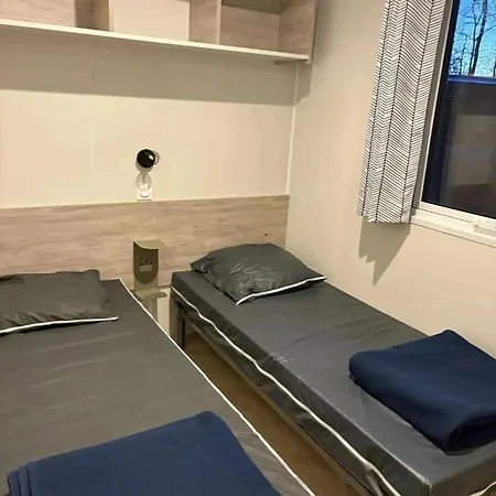 Camping 3 Etoiles - Piscine - Ccbfa0c Saint-Mande-sur-Bredoire
