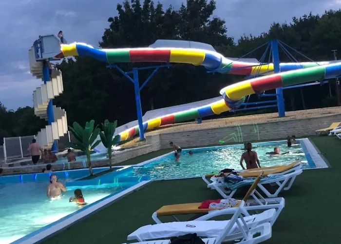 3 Etoiles - Piscine - Ccbfa0c