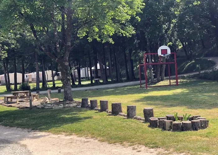 Camping 3 Etoiles - Piscine - Ccbfa0c Saint-Mande-sur-Bredoire