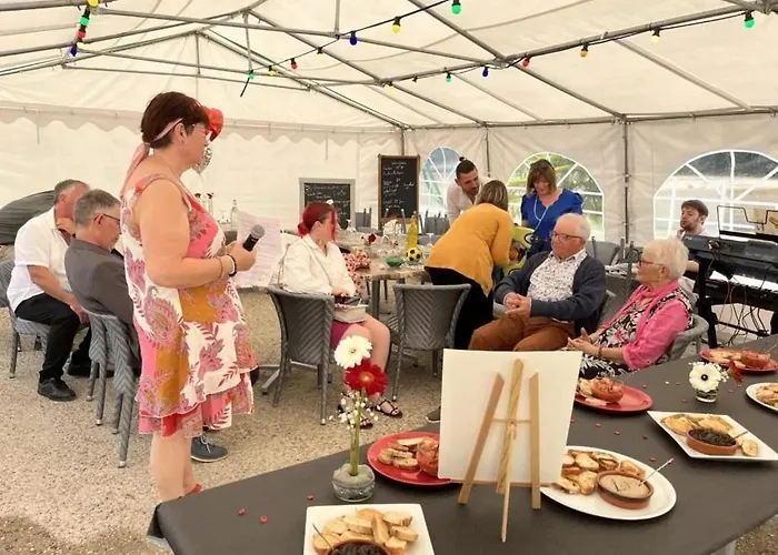 3 Etoiles - Piscine - Ccbfa0c 3* Saint-Mande-sur-Bredoire