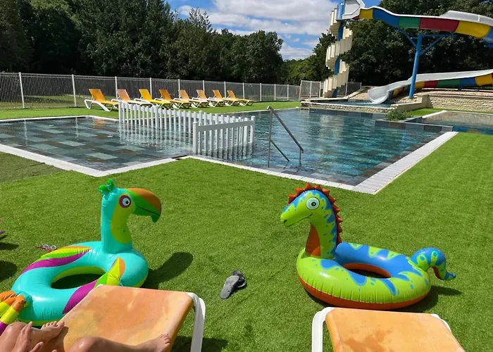 Camping 3 Etoiles - Piscine - Ccbfa0c Saint-Mande-sur-Bredoire